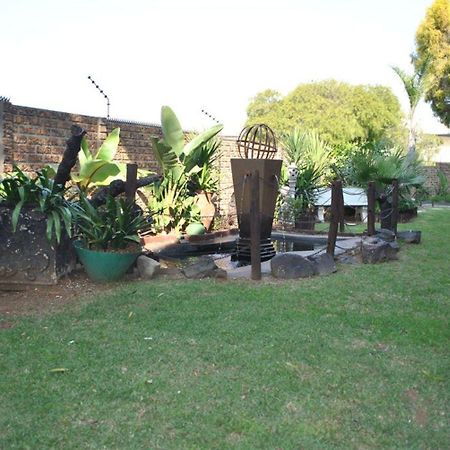 Towers Lodge Boksburg Bagian luar foto