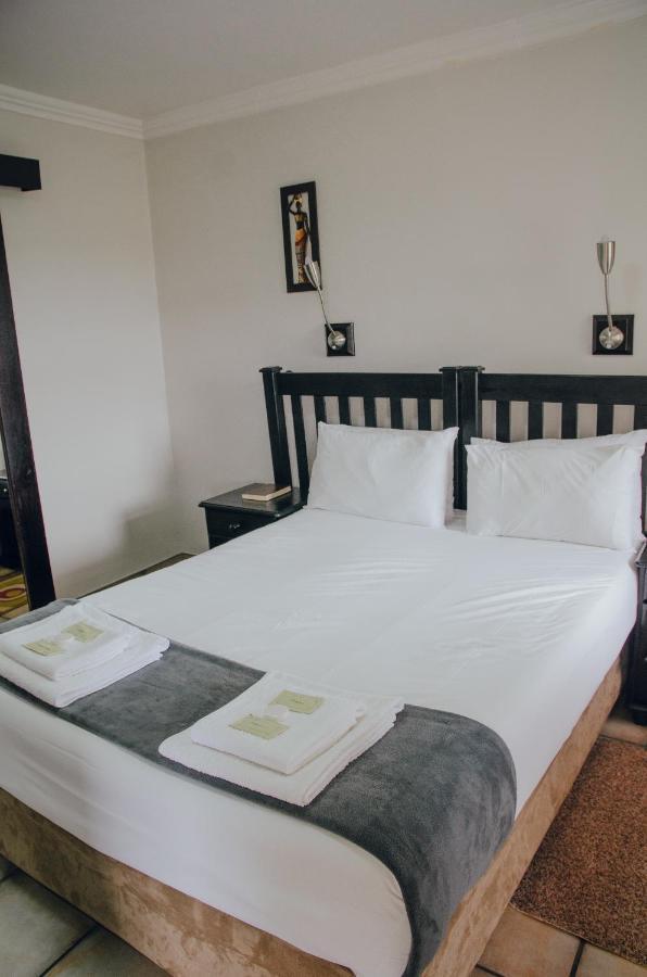 Towers Lodge Boksburg Bagian luar foto