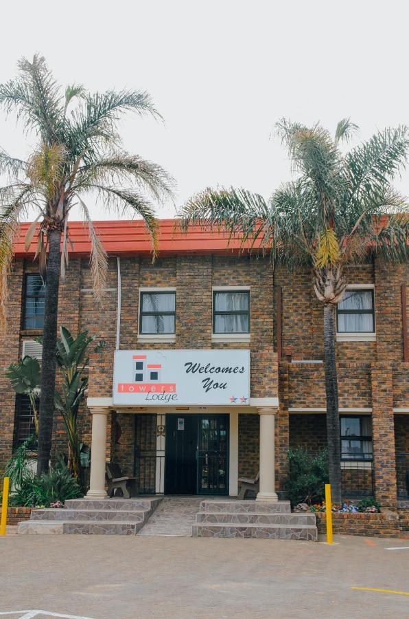 Towers Lodge Boksburg Bagian luar foto