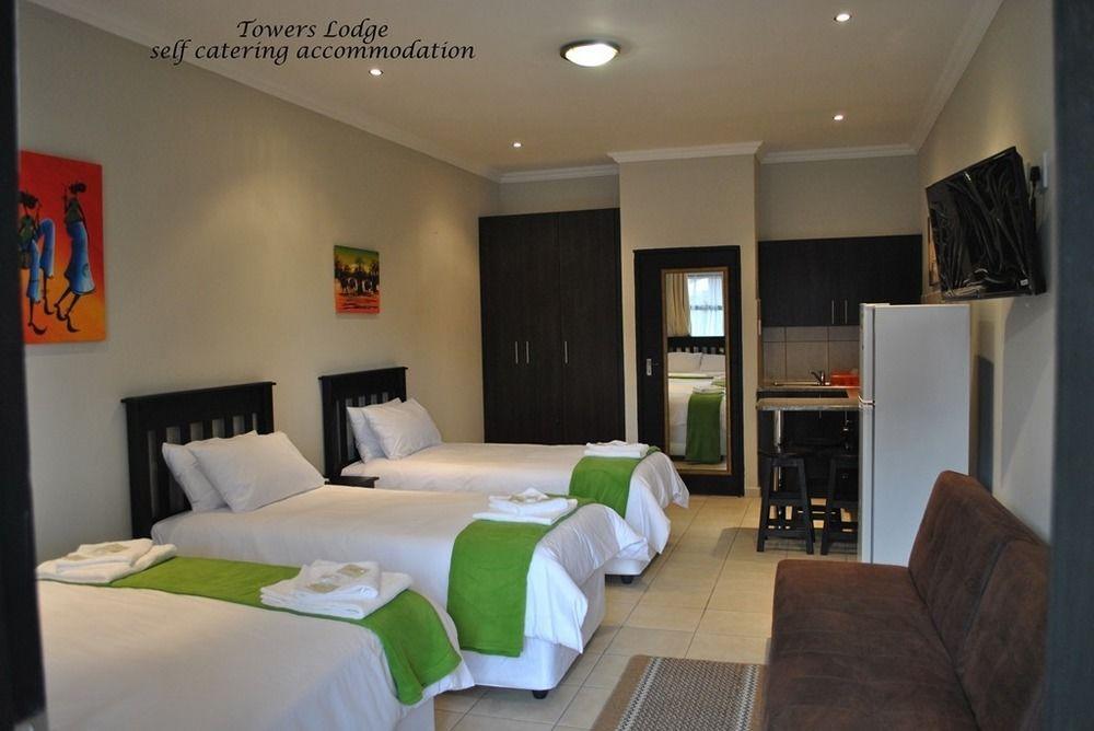 Towers Lodge Boksburg Bagian luar foto