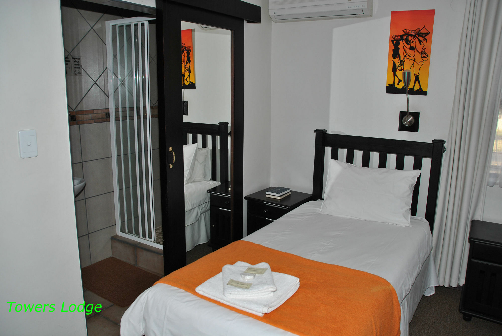 Towers Lodge Boksburg Bagian luar foto